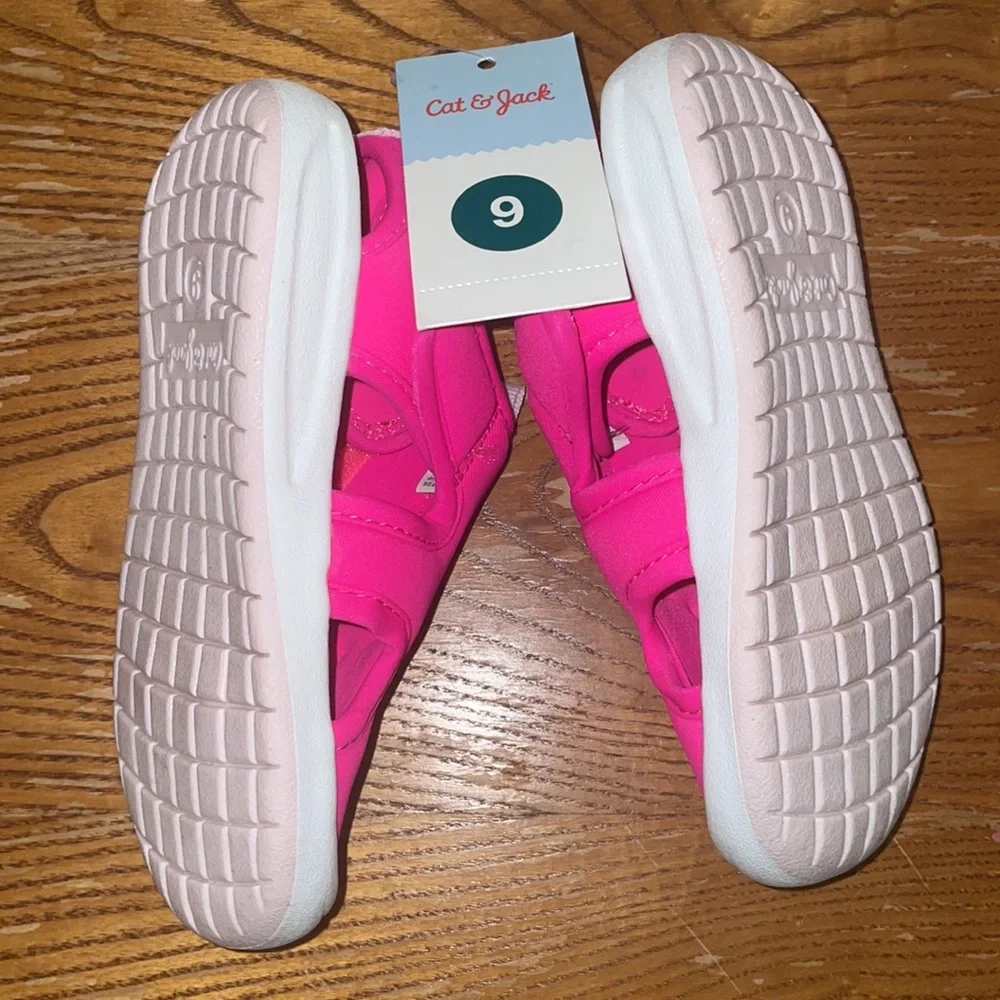 Cat & Jack Water Shoes
